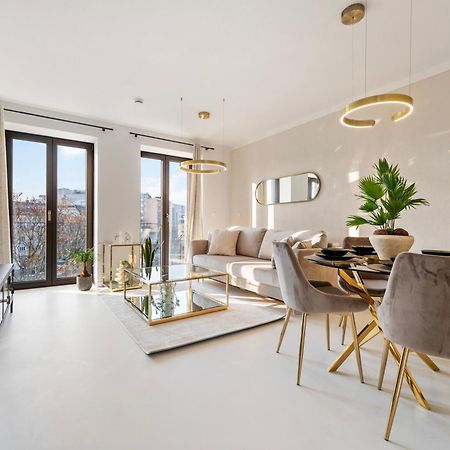 Stuttgart Lux Living - Stilvolles Wohnen Im Zentrum Room photo
