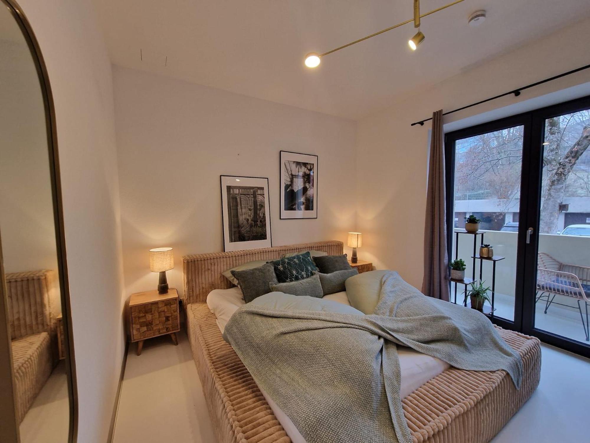 Stuttgart Lux Living - Stilvolles Wohnen Im Zentrum Room photo