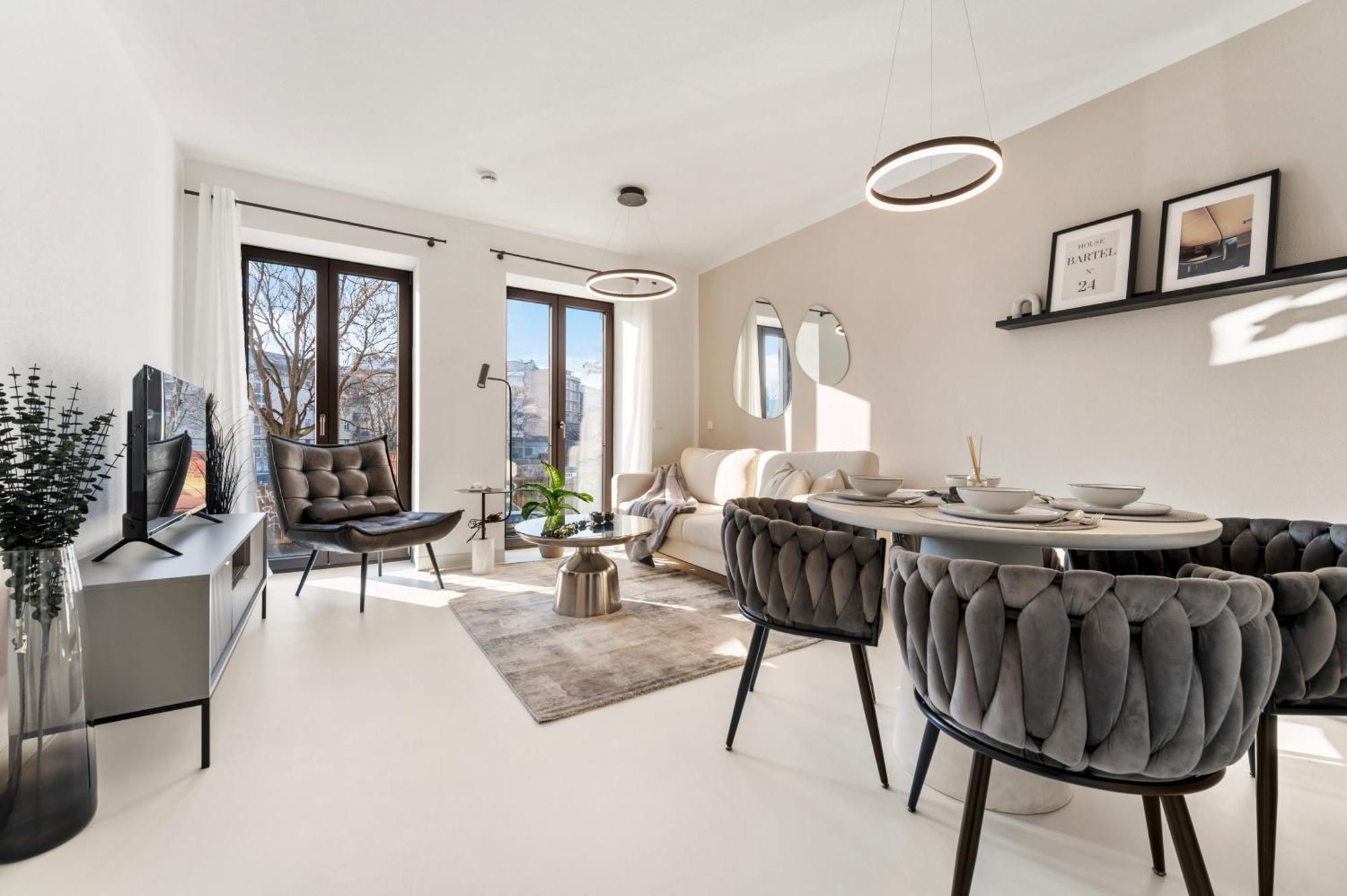 Stuttgart Lux Living - Stilvolles Wohnen Im Zentrum Exterior photo